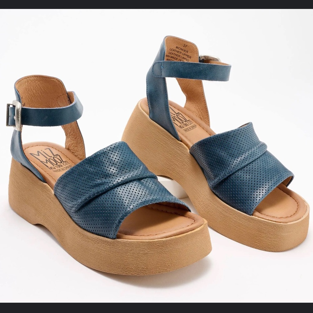 Miz Mooz Women's Wonder Wedge || NIB